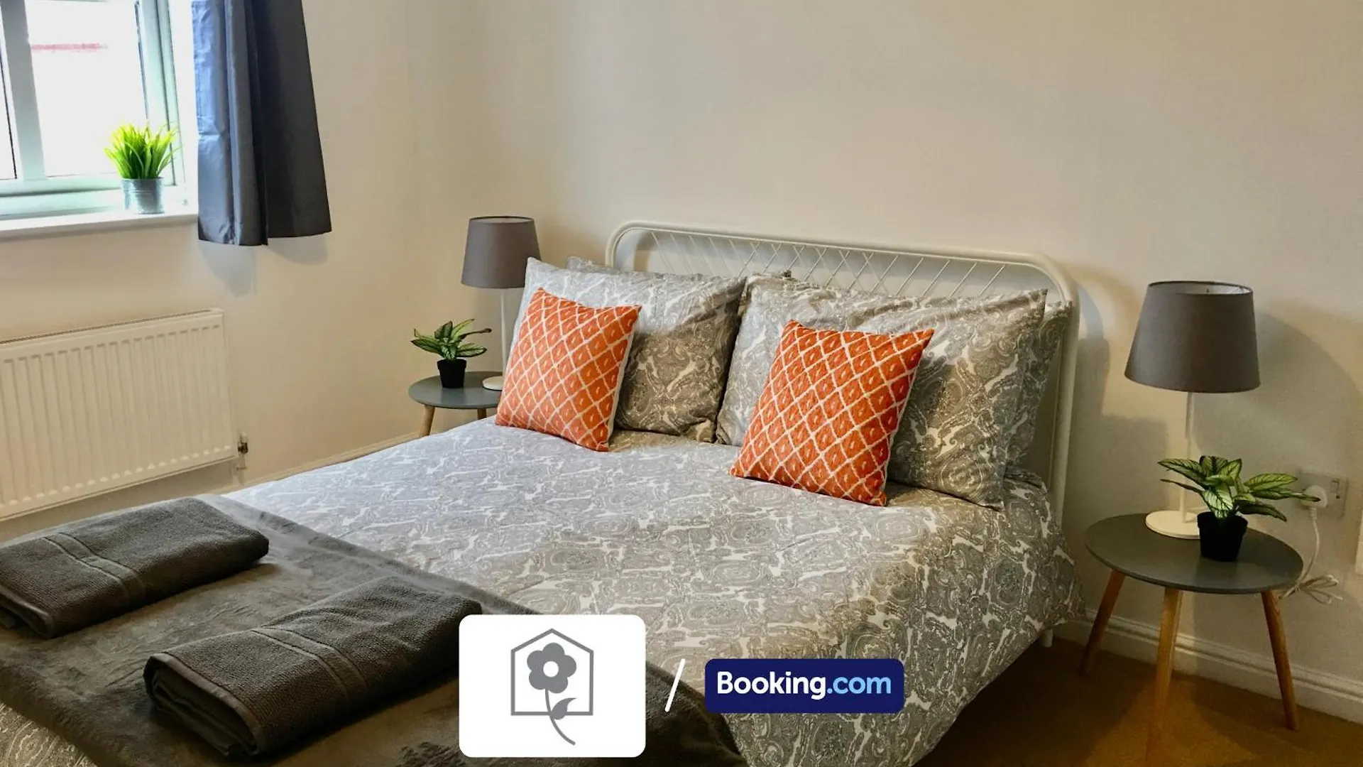 Eastleigh House: Your Stay Solutions Near Southampton Airport United Kingdom